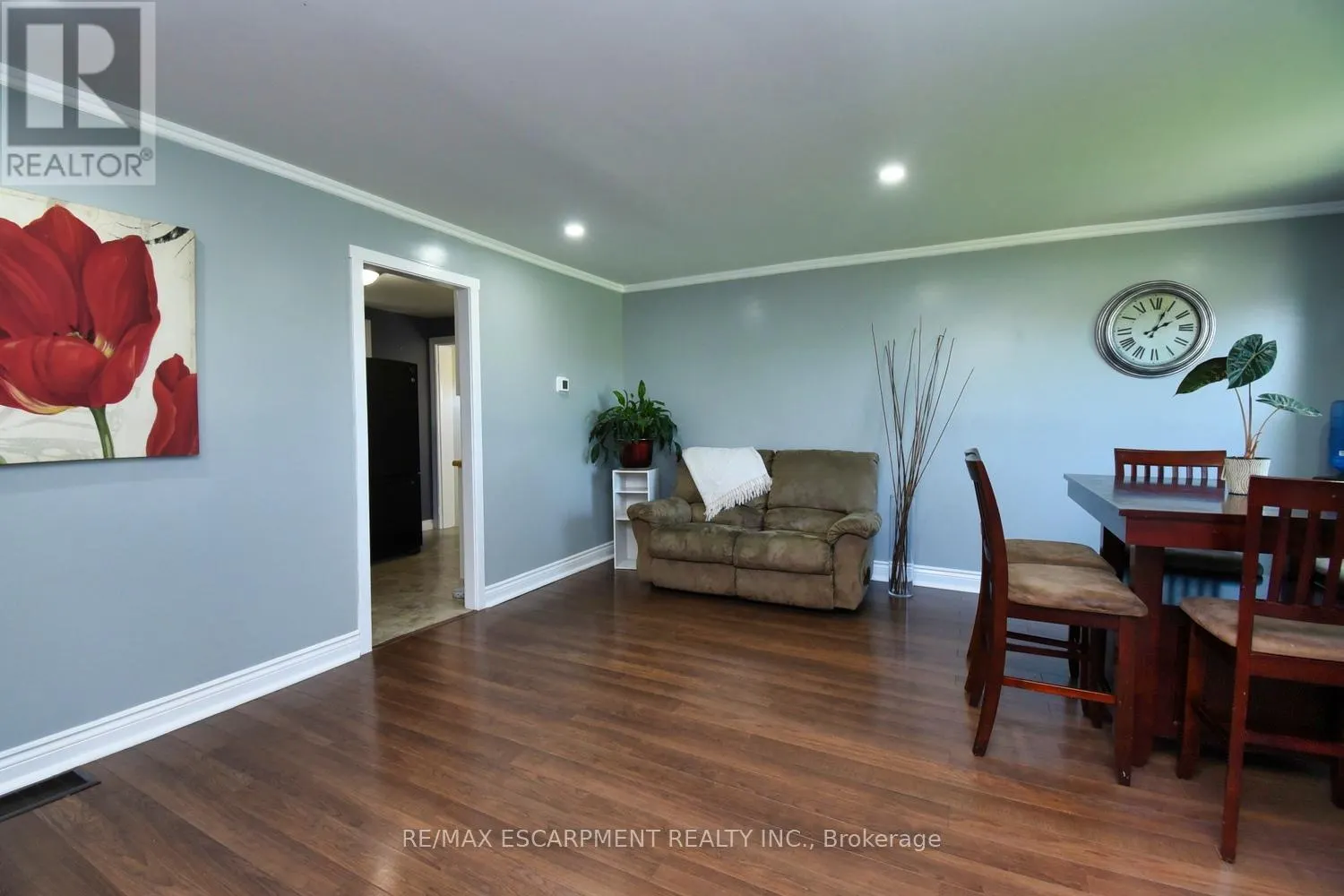 3674 CAMPDEN ROAD