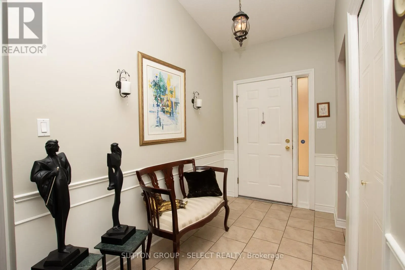 4 - 445 RIVERSIDE DRIVE, #4