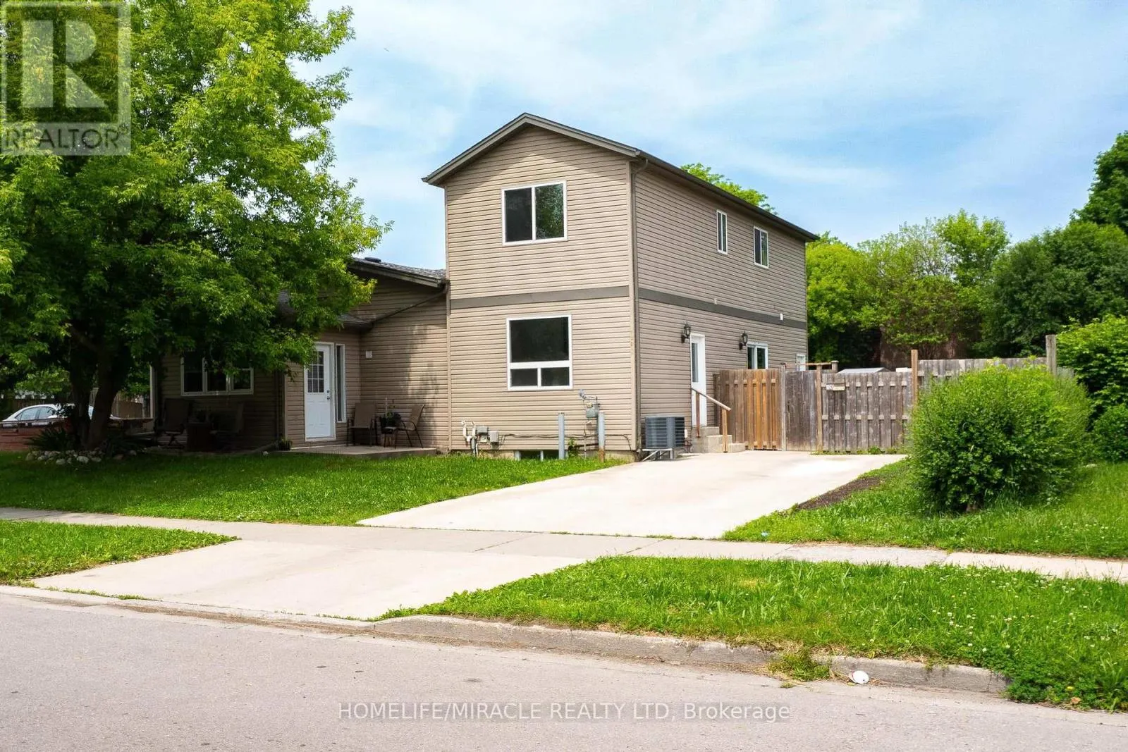 120 JANSEN AVENUE