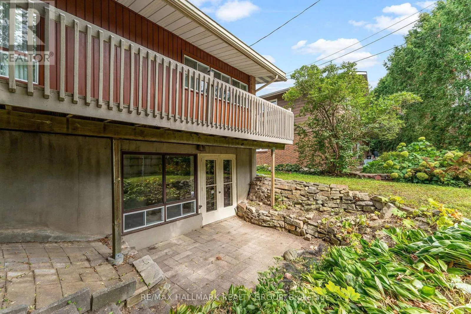 116 SHERWOOD DRIVE