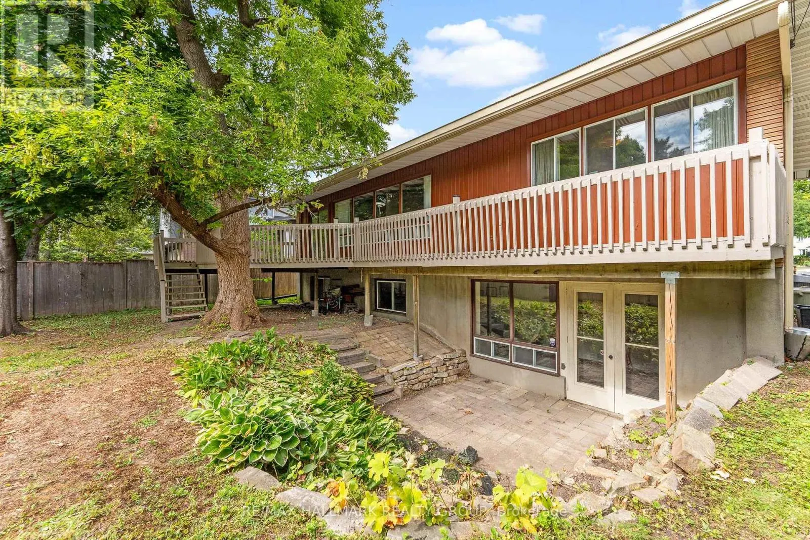 116 SHERWOOD DRIVE