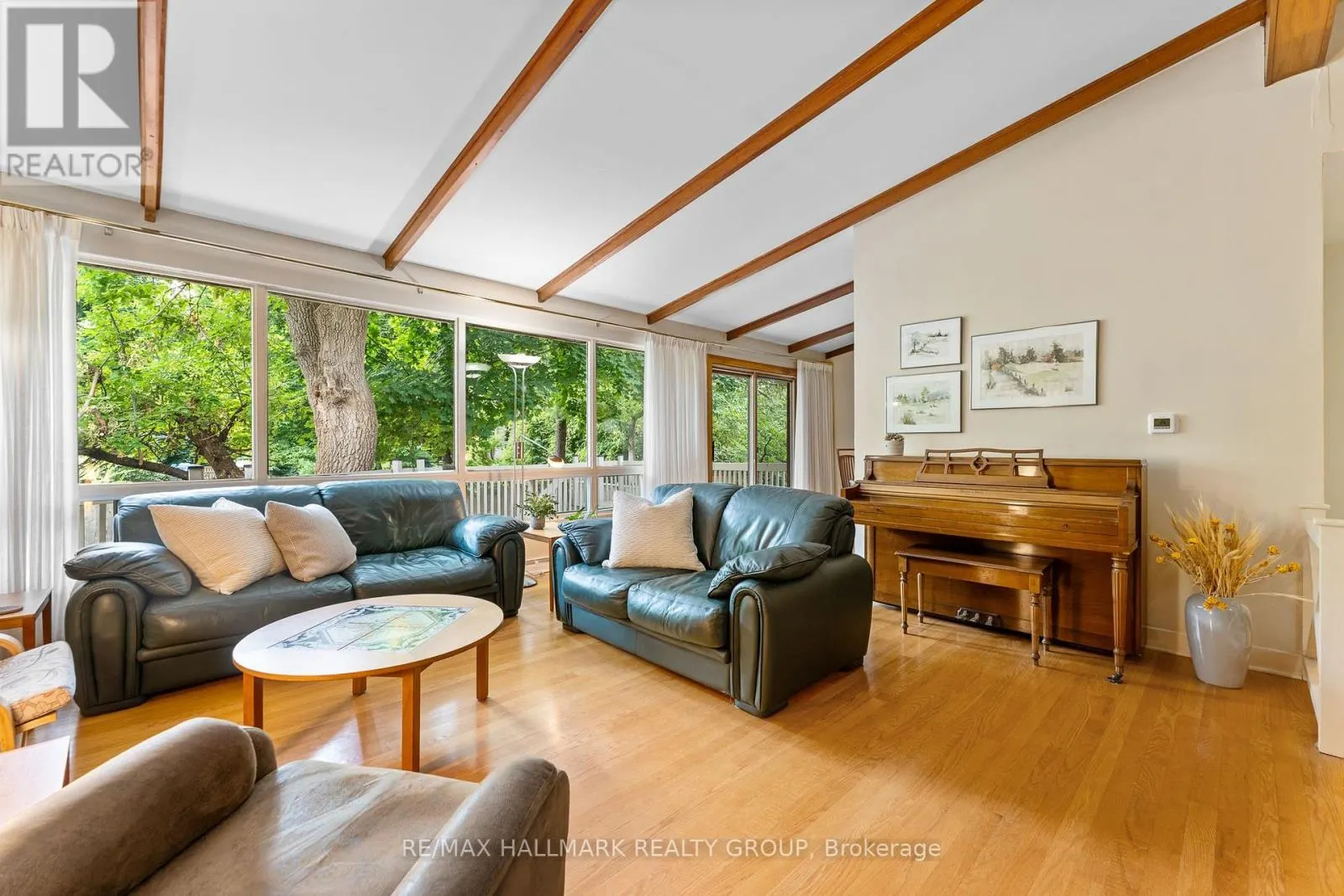 116 SHERWOOD DRIVE