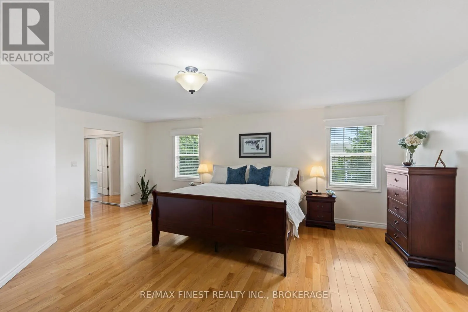332 HONEYWOOD AVENUE