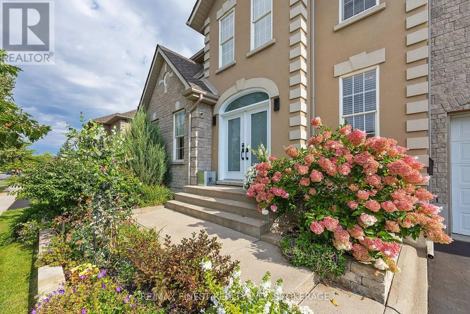 332 HONEYWOOD AVENUE