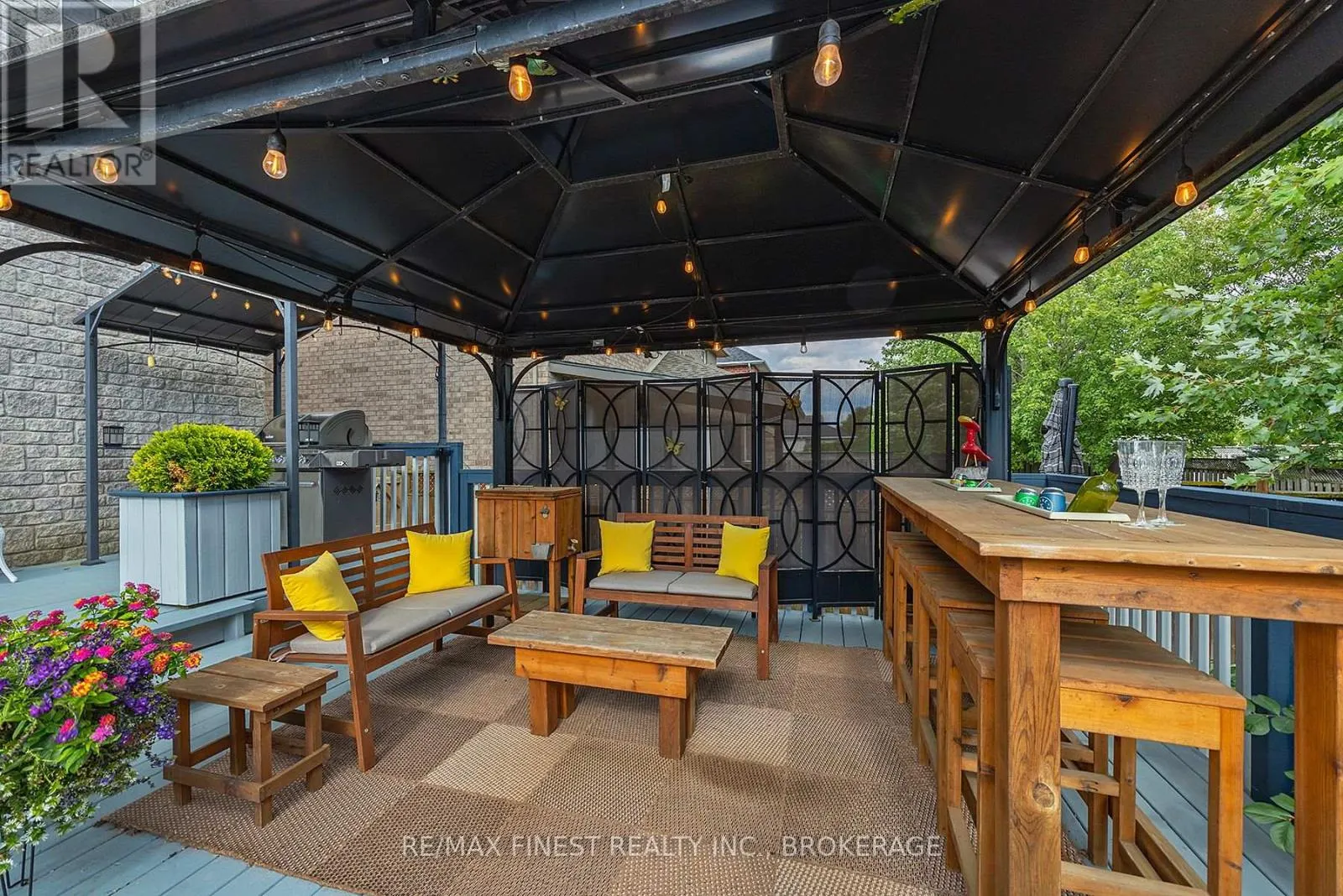 332 HONEYWOOD AVENUE