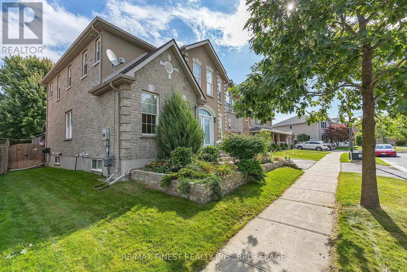 332 HONEYWOOD AVENUE