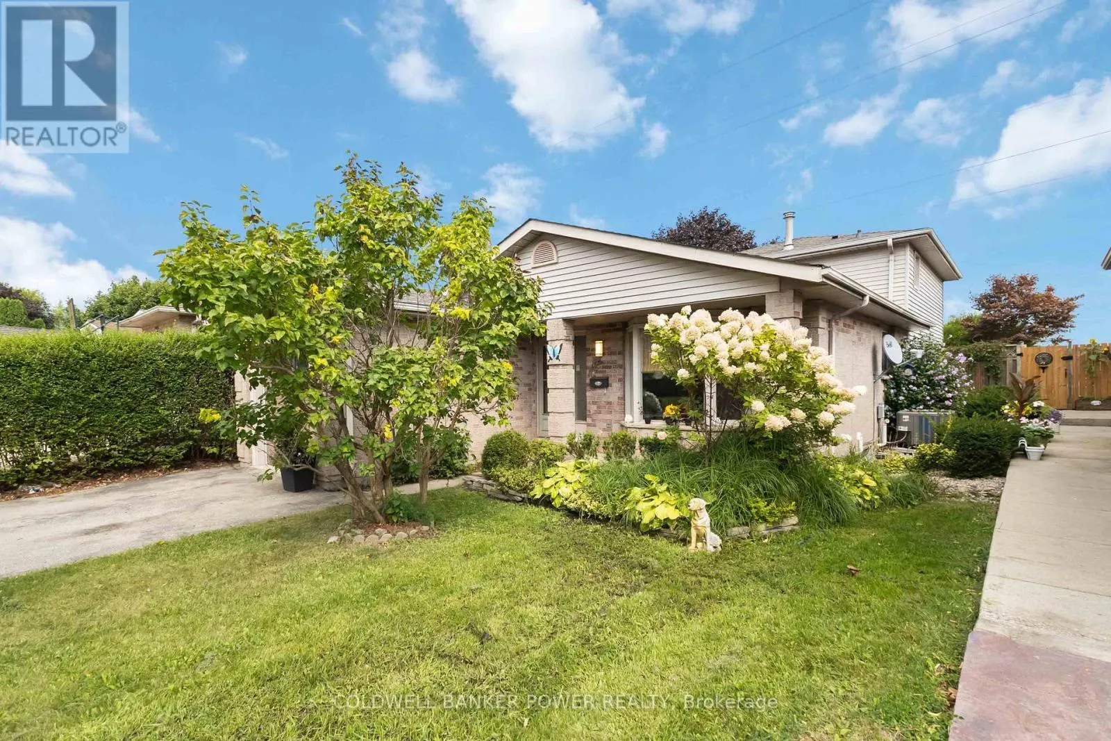 293 BANBURY CRESCENT