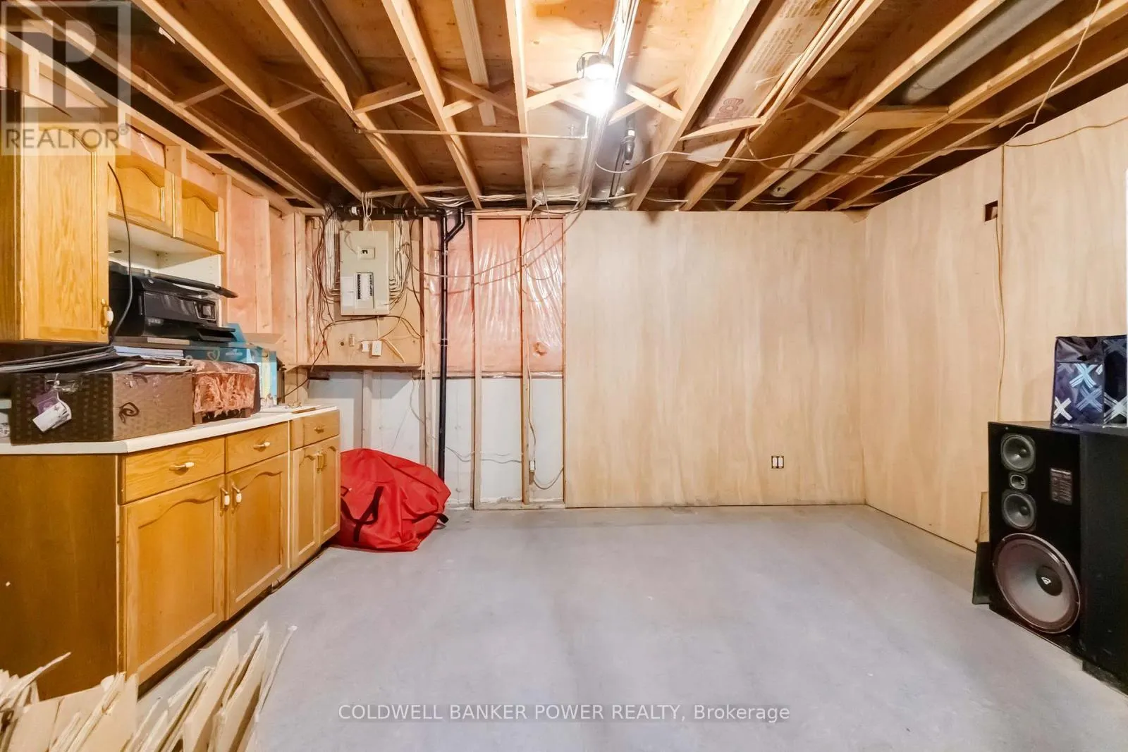 293 BANBURY CRESCENT