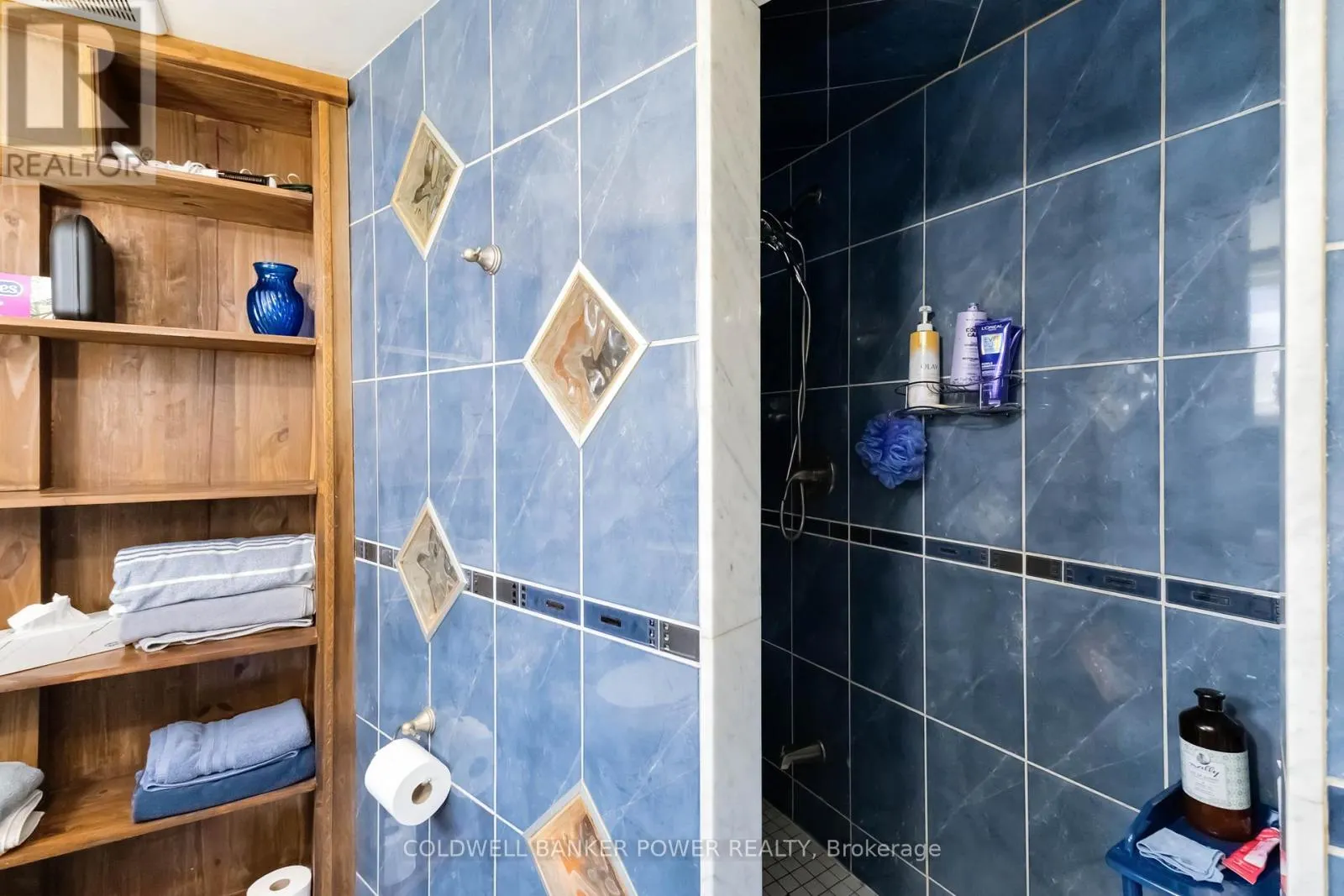 293 BANBURY CRESCENT