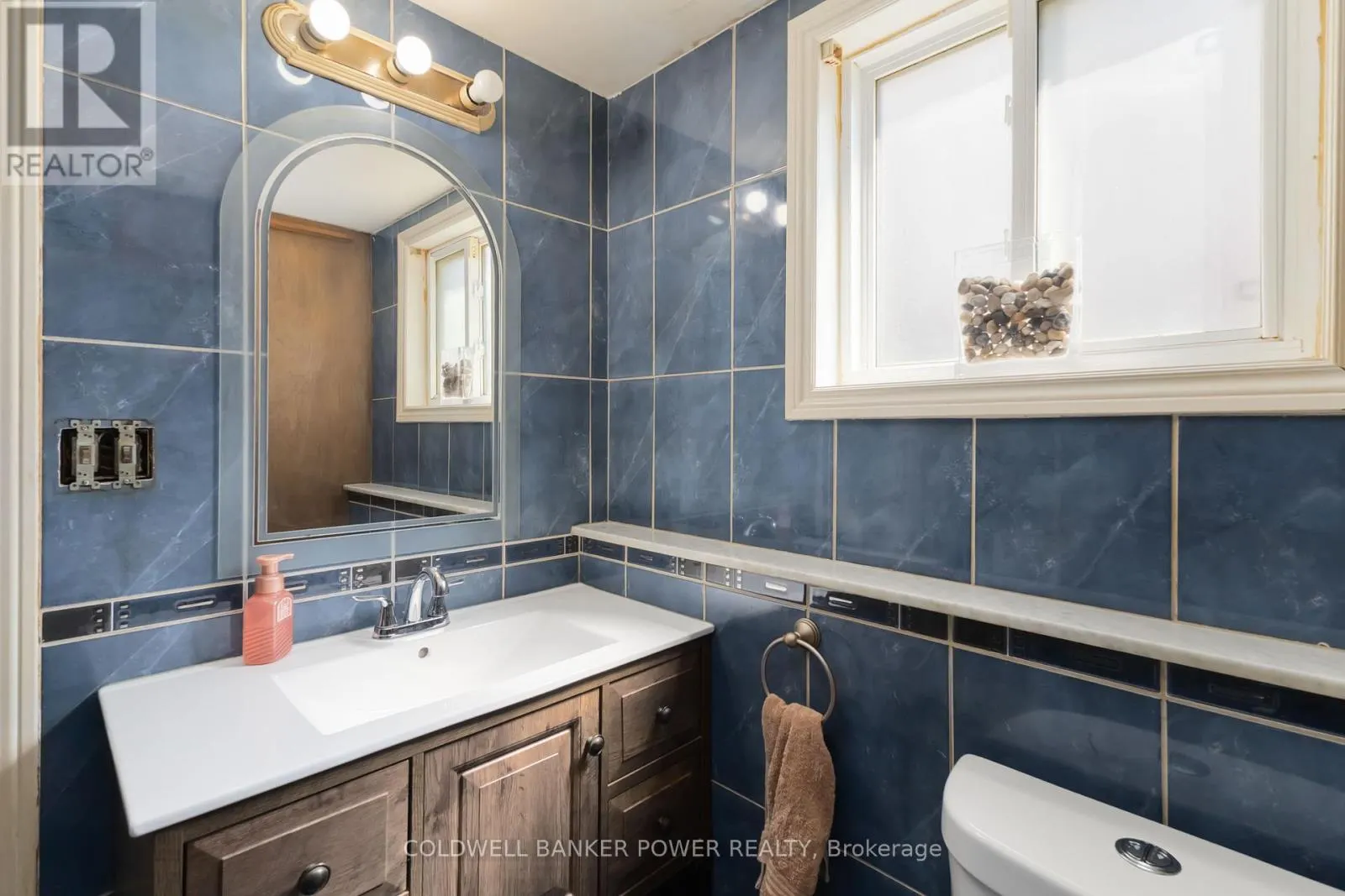 293 BANBURY CRESCENT