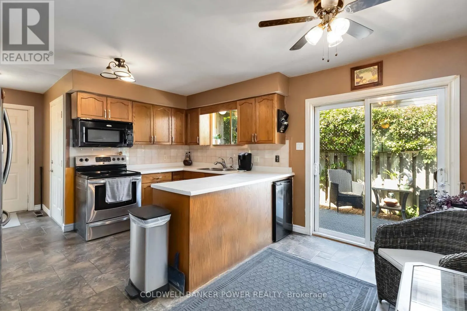 293 BANBURY CRESCENT