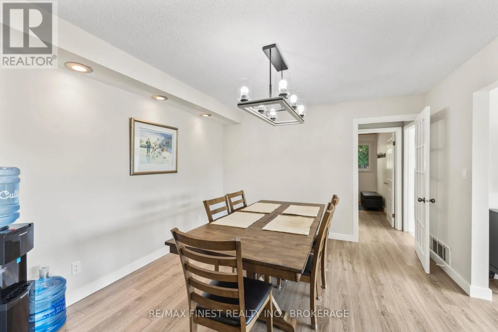 3327 LOUGHBOROUGH DRIVE