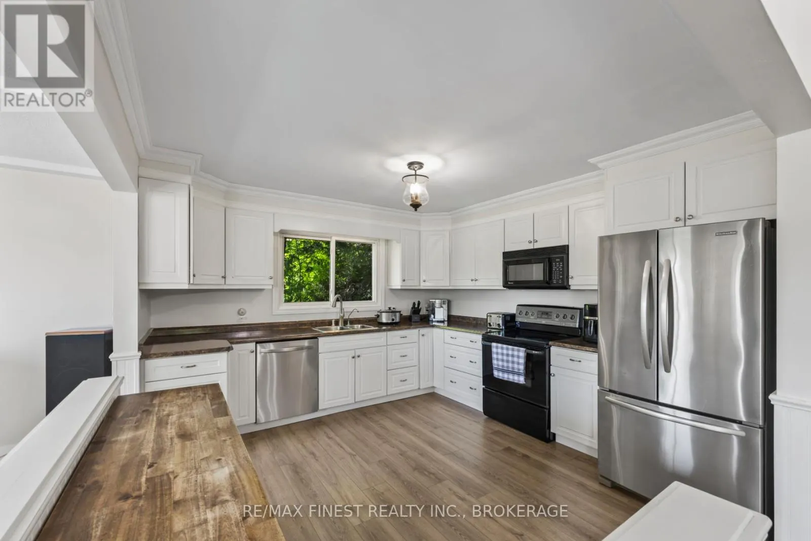 3327 LOUGHBOROUGH DRIVE