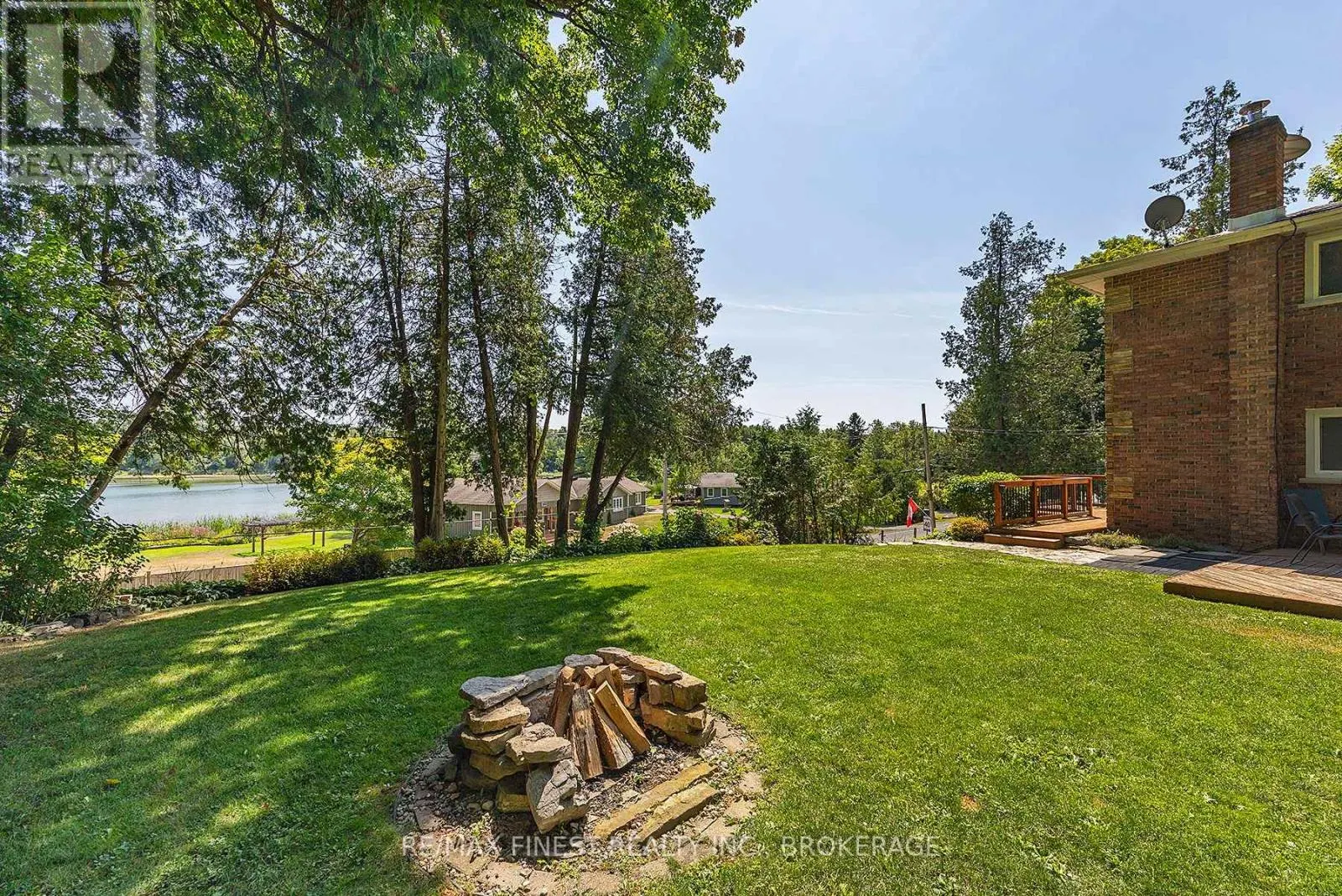 3327 LOUGHBOROUGH DRIVE