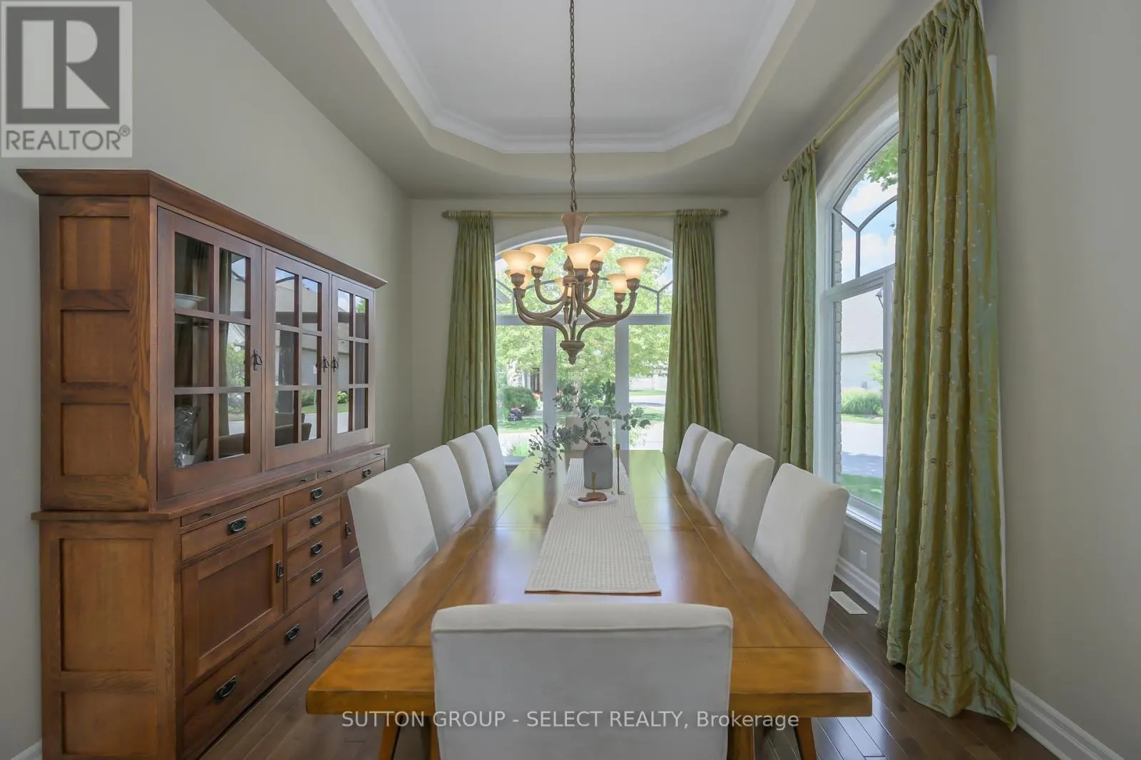 61 - 2014 VALLEYRUN BOULEVARD, #61