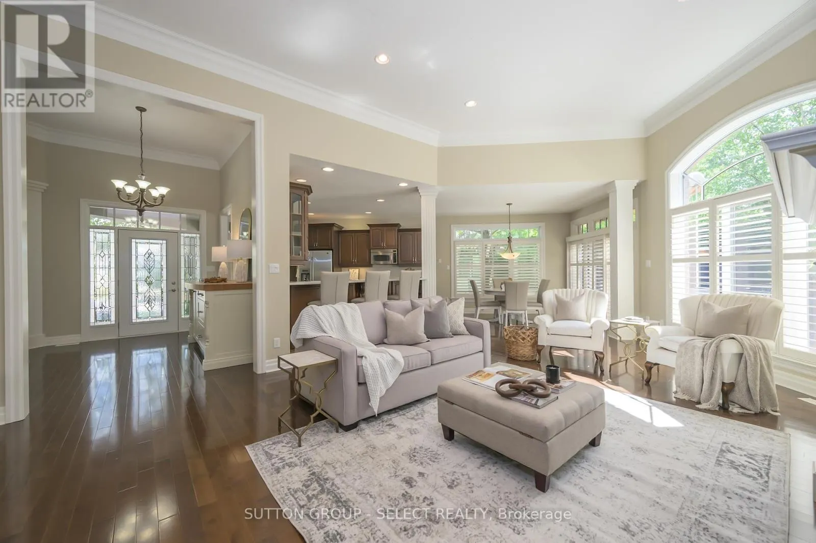 61 - 2014 VALLEYRUN BOULEVARD, #61