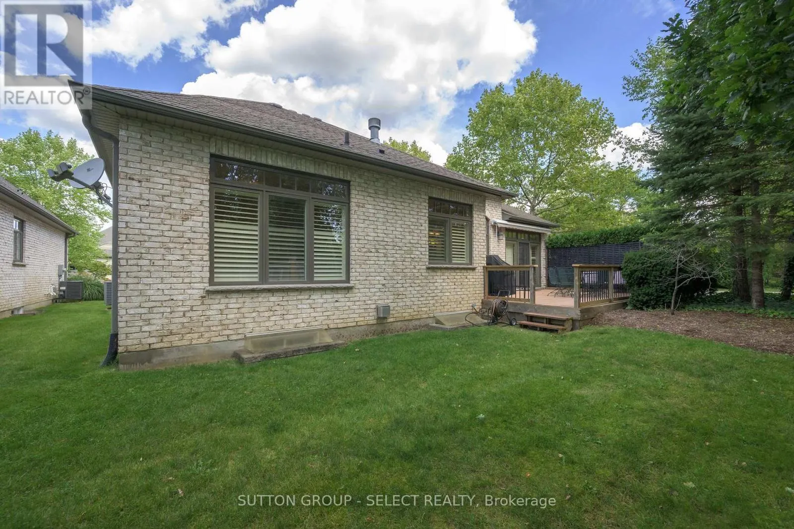 61 - 2014 VALLEYRUN BOULEVARD, #61