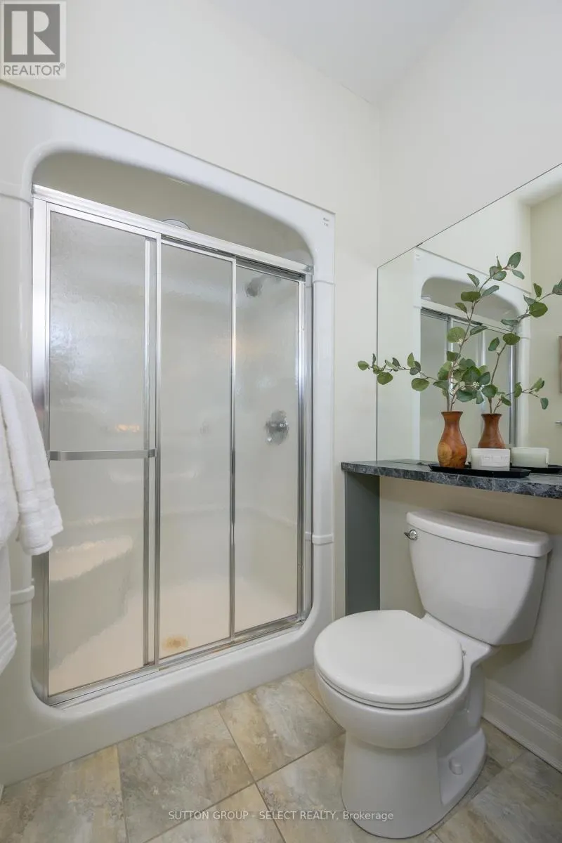 61 - 2014 VALLEYRUN BOULEVARD, #61