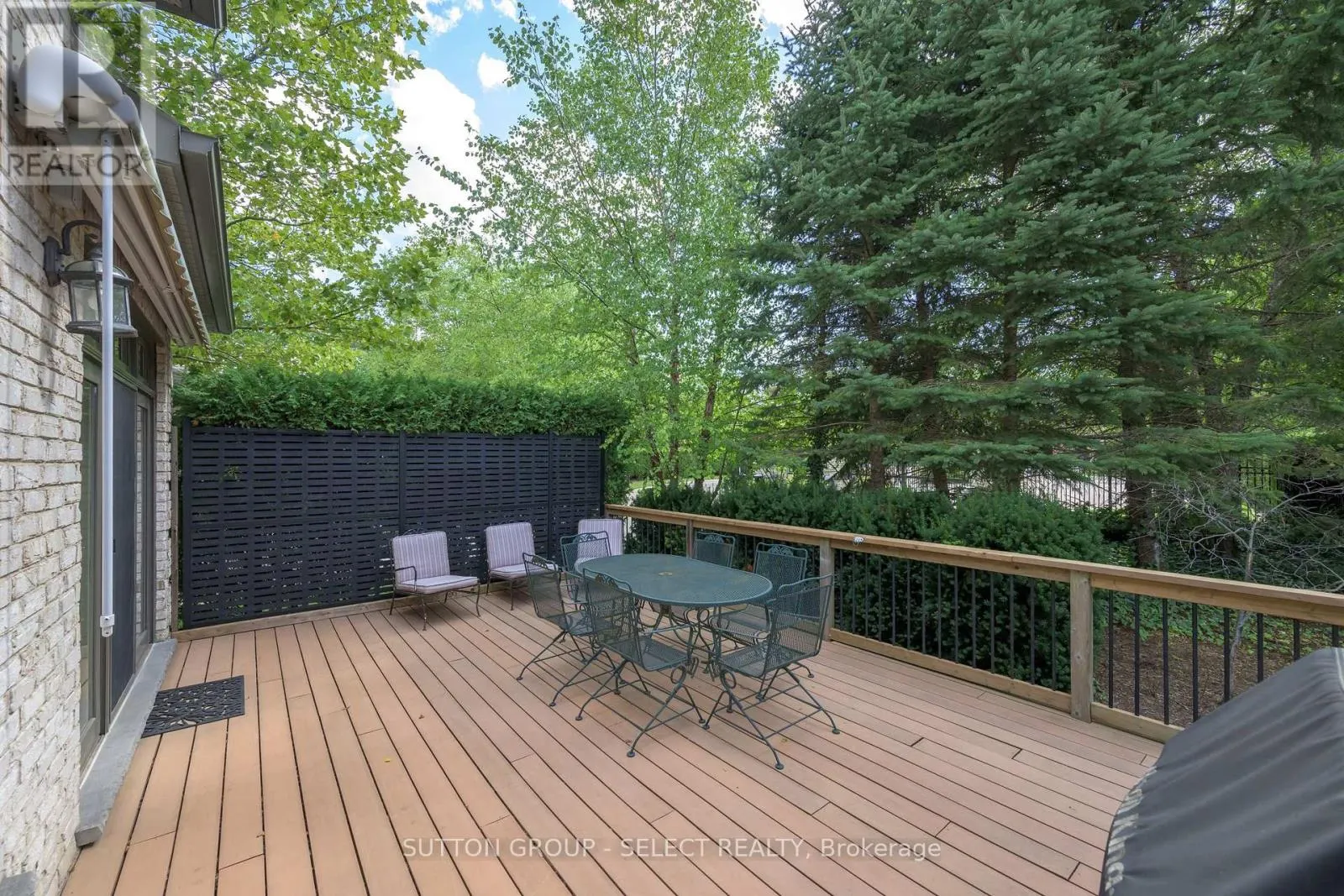 61 - 2014 VALLEYRUN BOULEVARD, #61