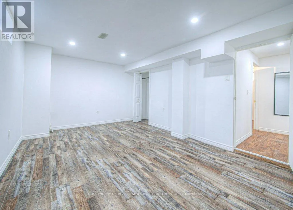 328 CLYDE ROAD