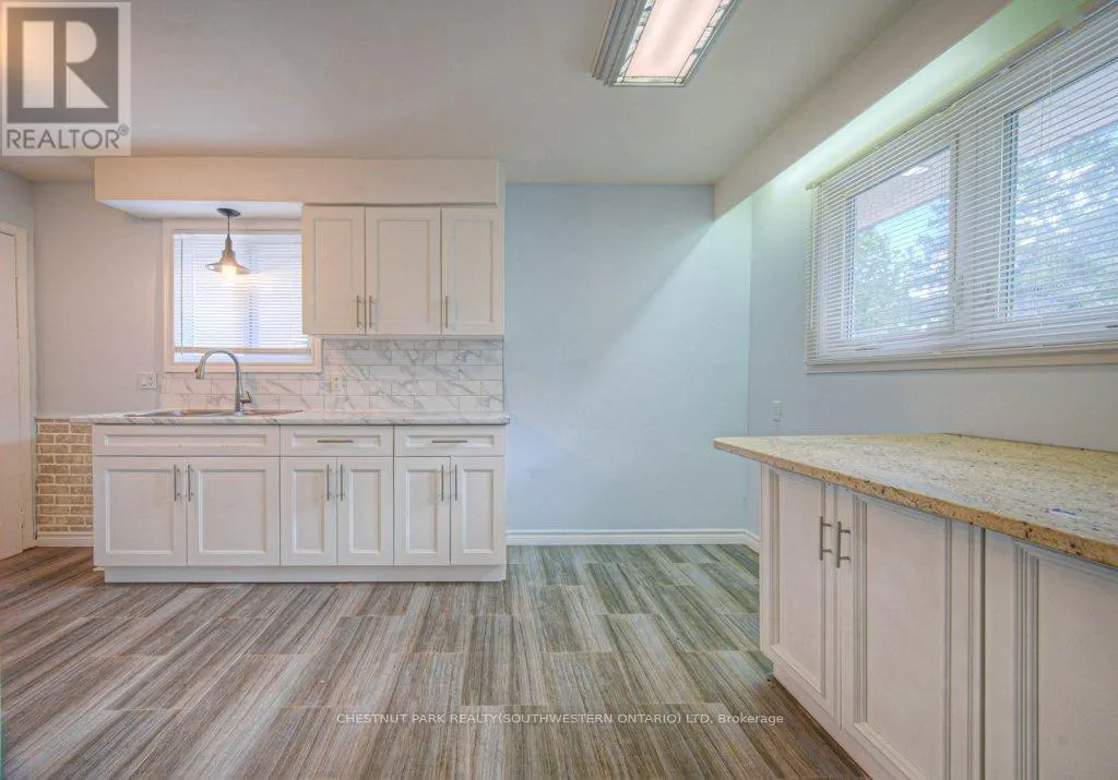 328 CLYDE ROAD