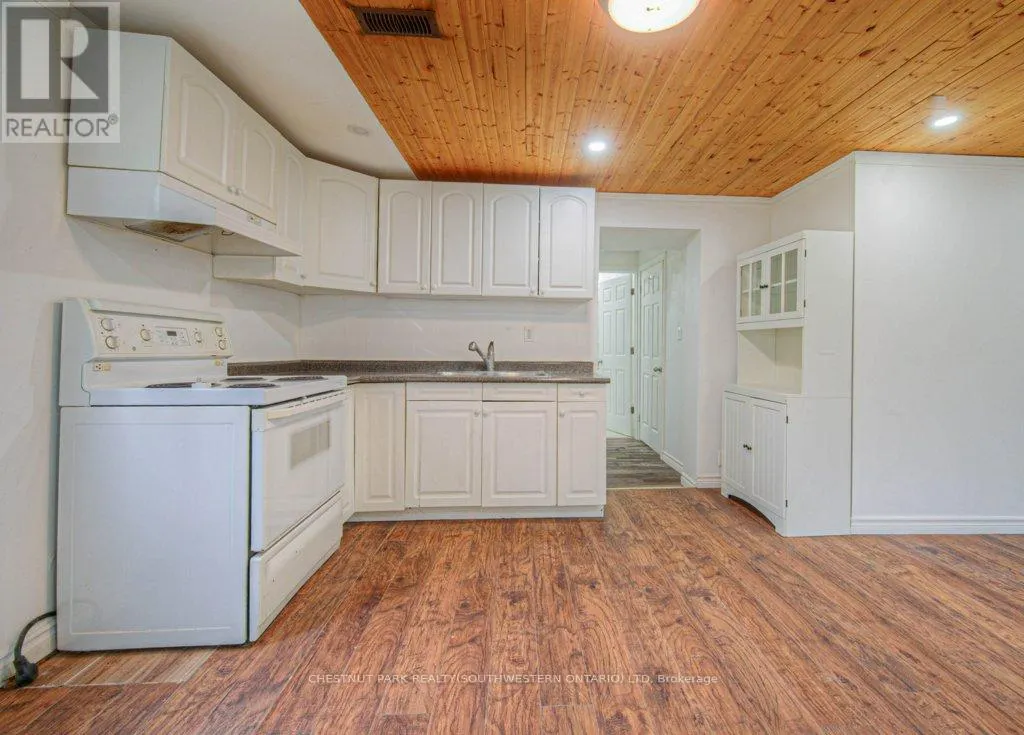 328 CLYDE ROAD