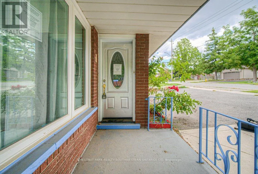 328 CLYDE ROAD