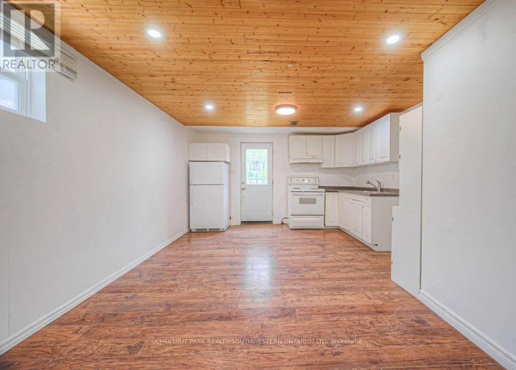 328 CLYDE ROAD