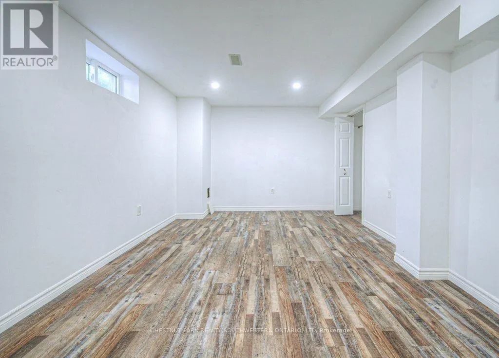 328 CLYDE ROAD
