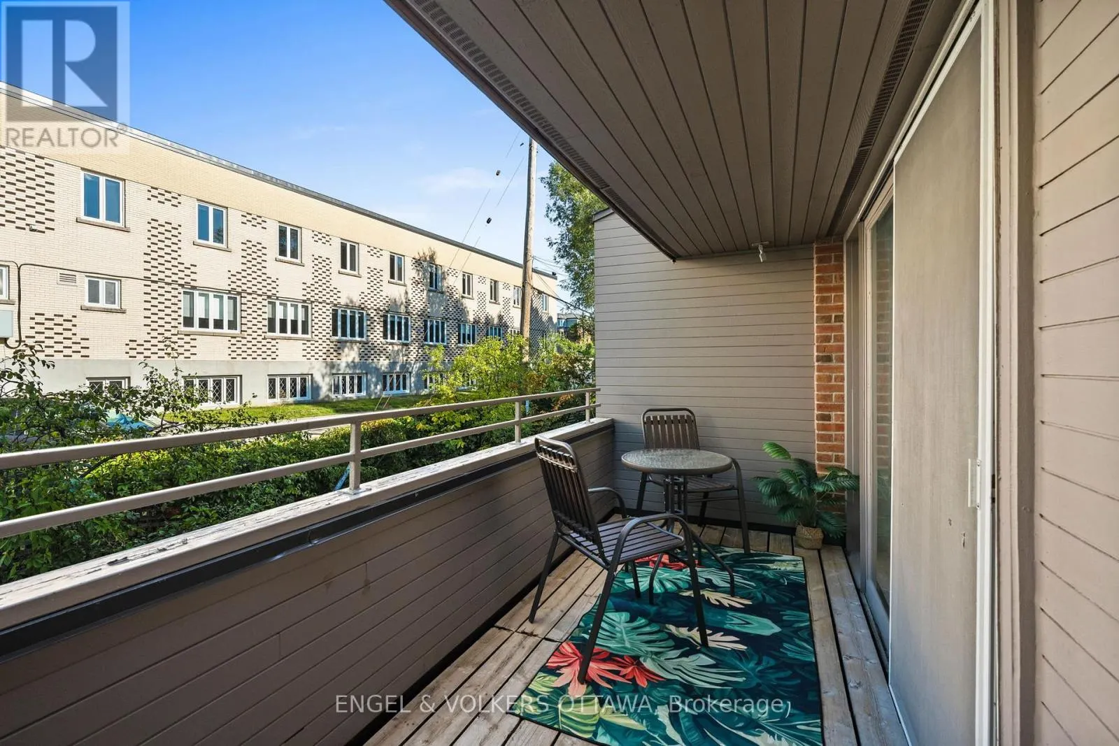35 - 35 BELVEDERE CRESCENT