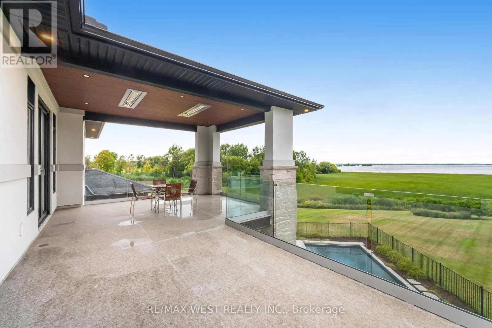 83 NAVIGATION DRIVE