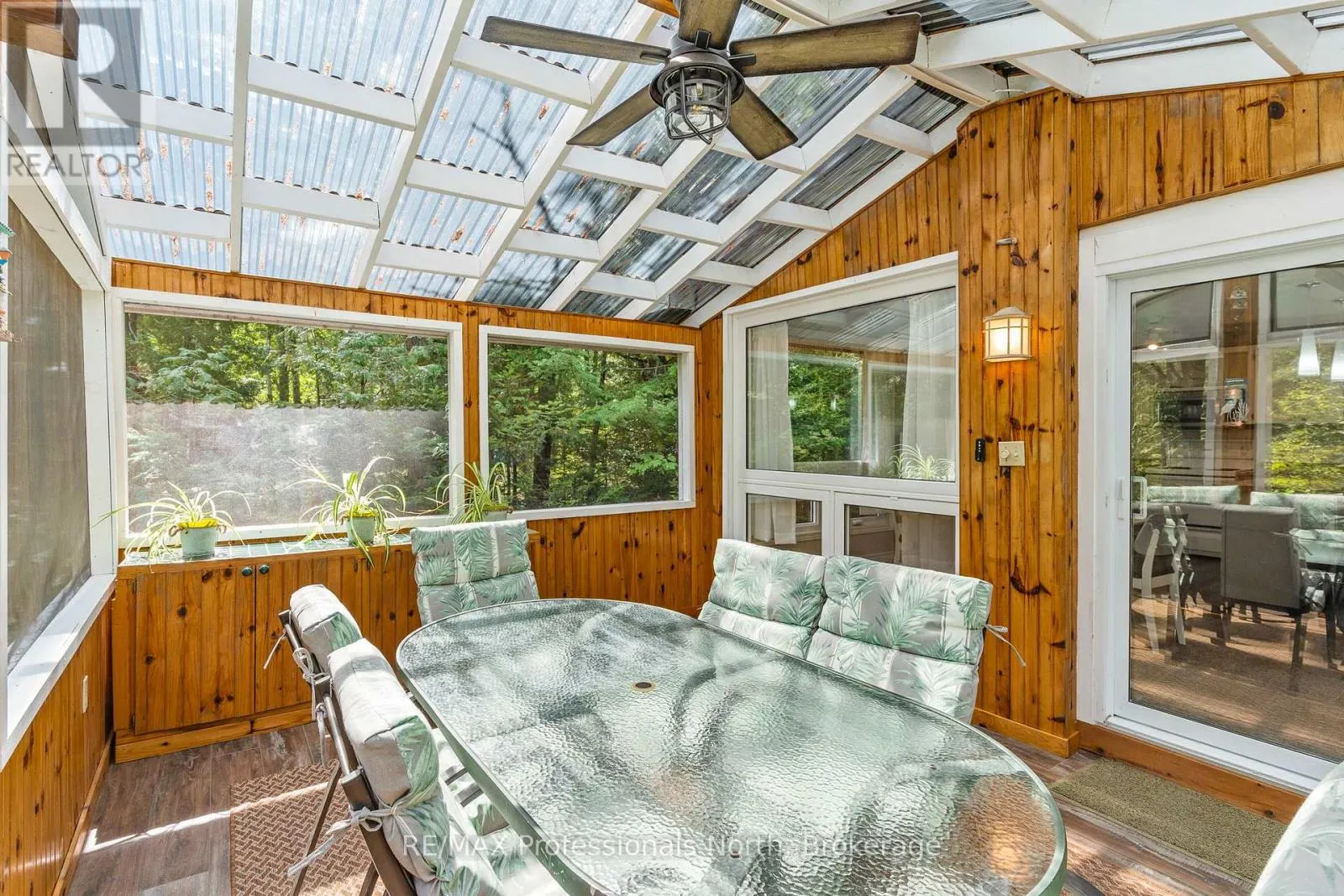 33 HOSKIN ROAD
