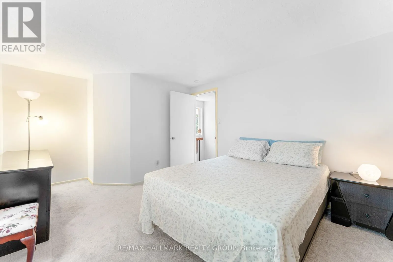 41 SOVEREIGN AVENUE