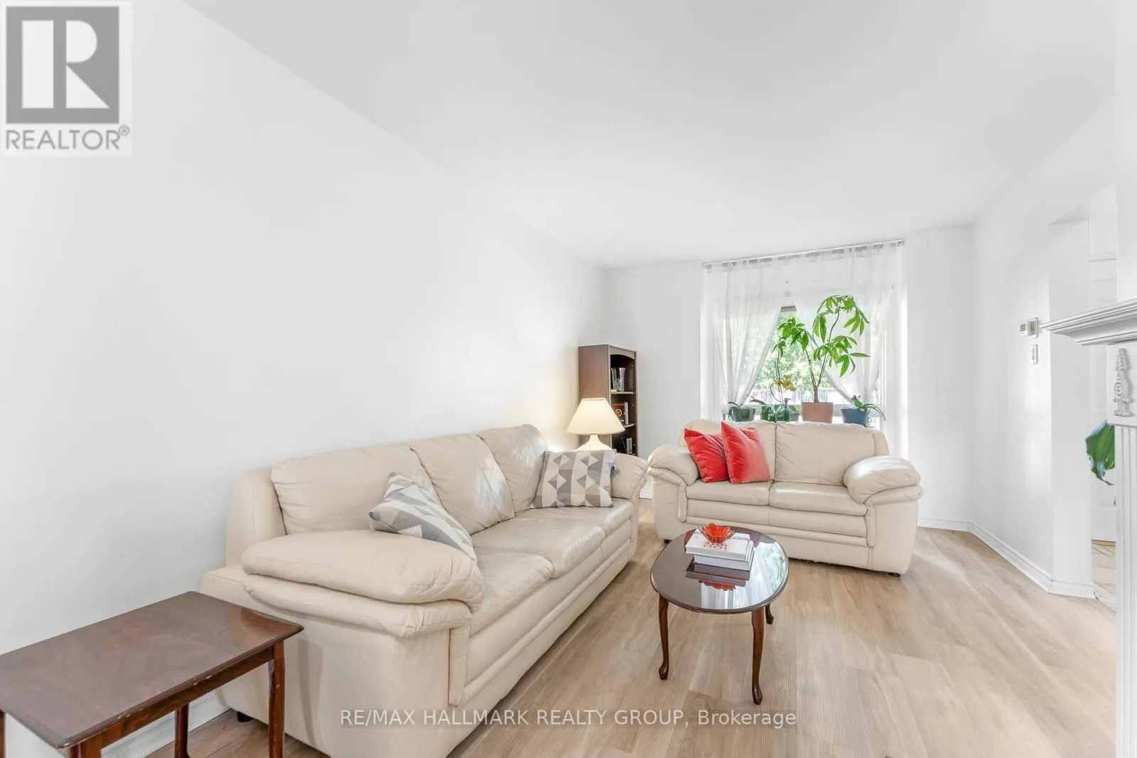 41 SOVEREIGN AVENUE