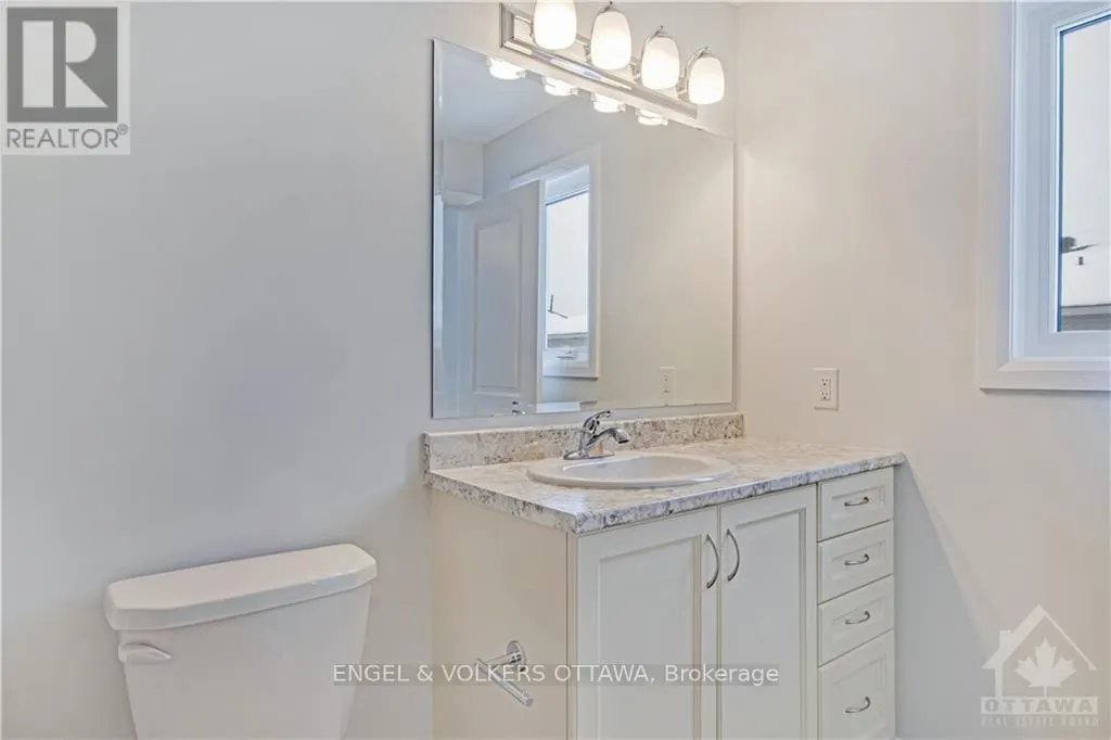588 DECOEUR DRIVE