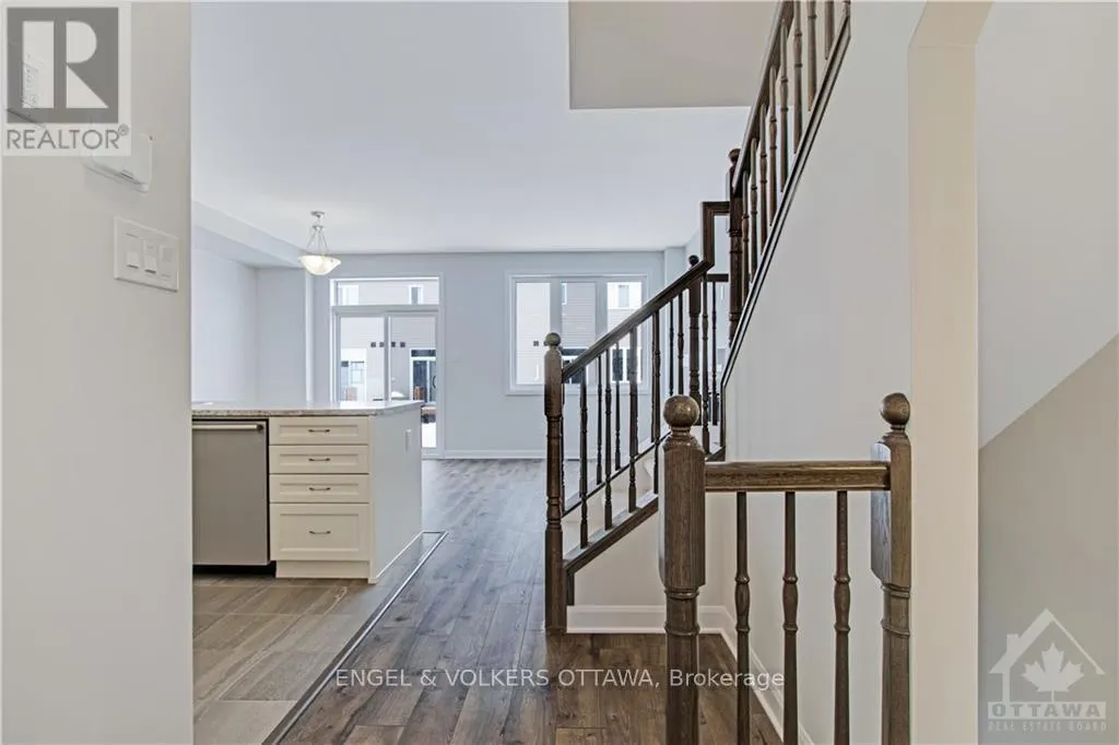 588 DECOEUR DRIVE