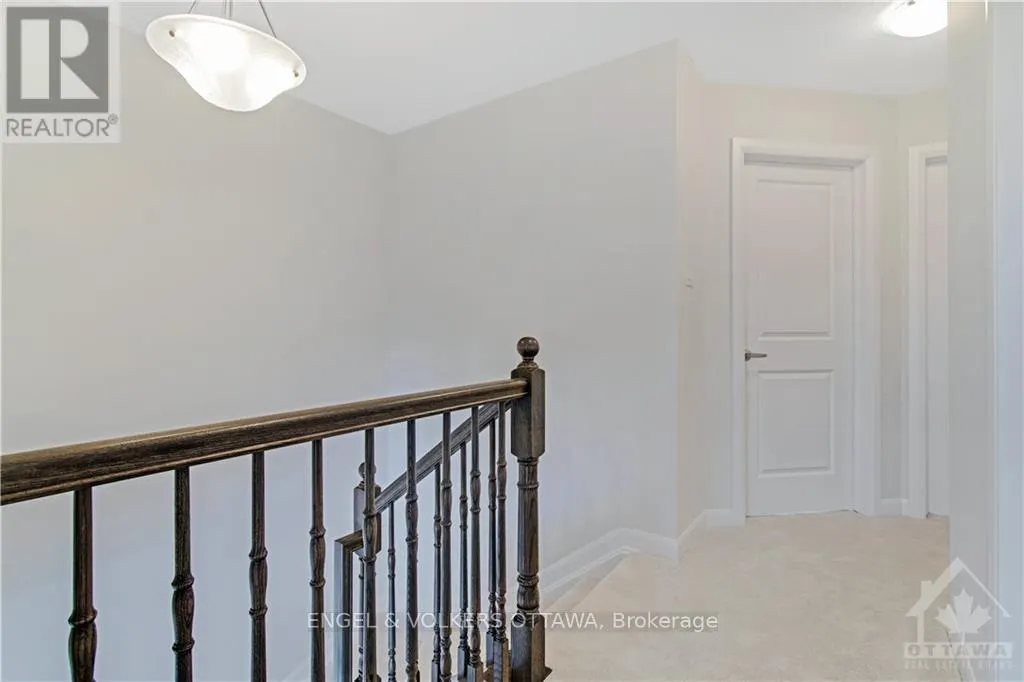 588 DECOEUR DRIVE