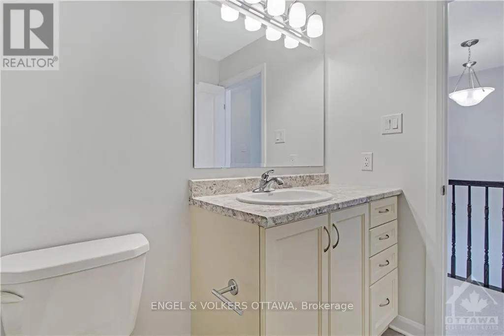 588 DECOEUR DRIVE