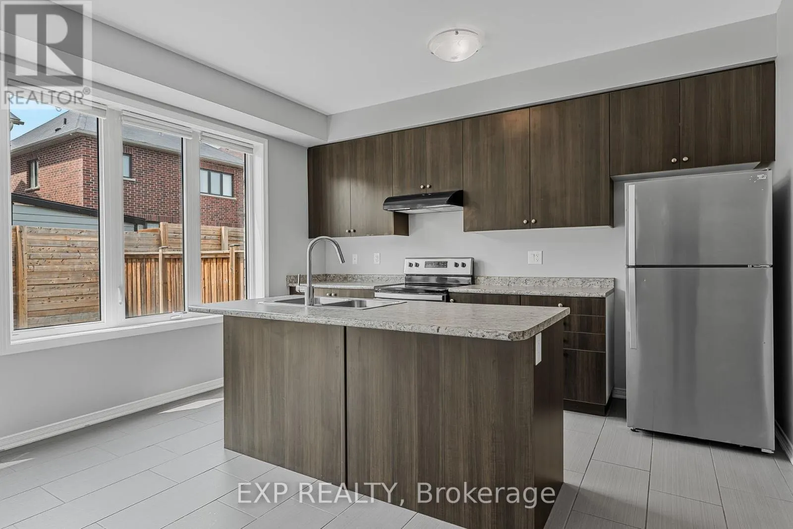 91 ARNOLD MARSHALL BOULEVARD