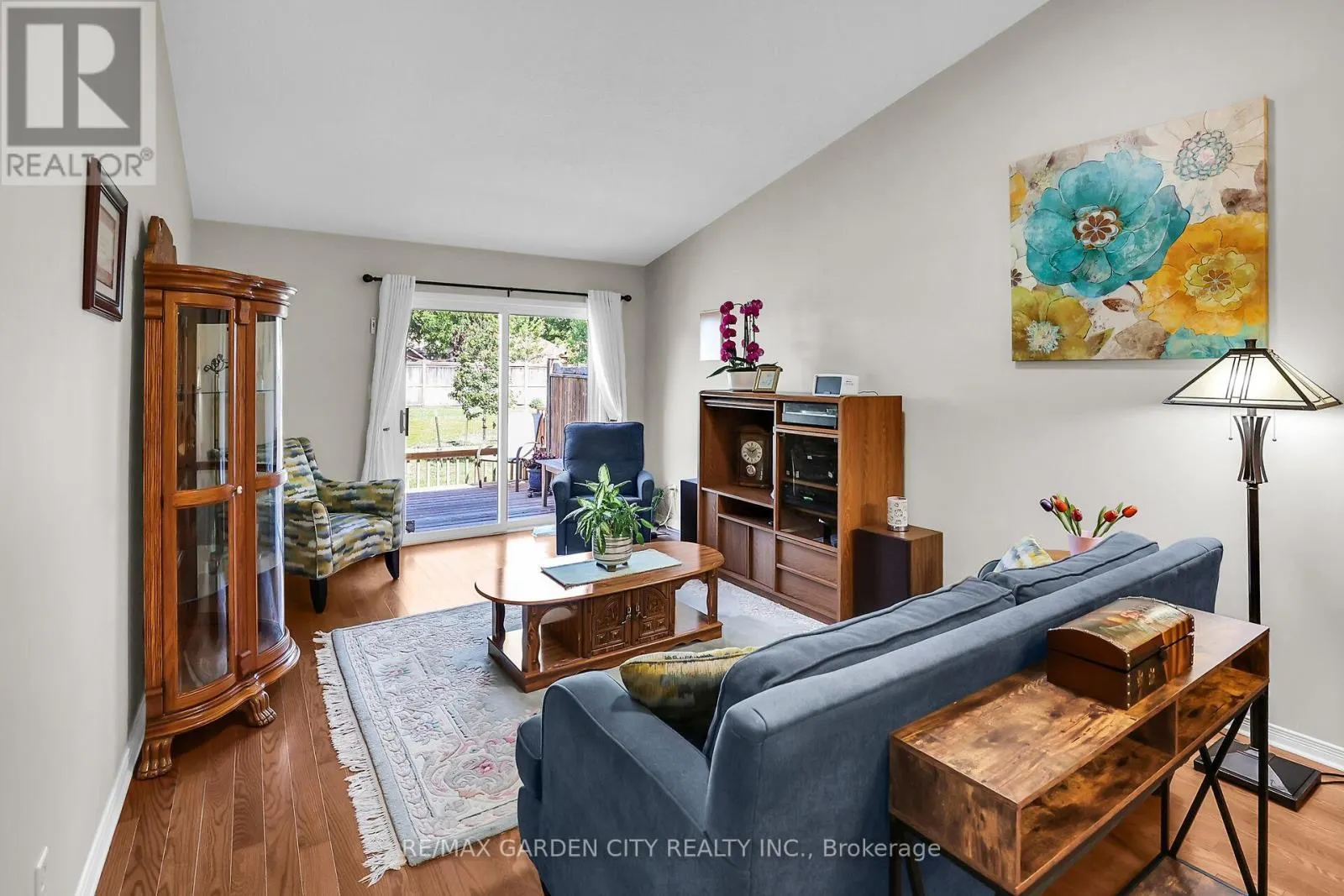 27 - 303 CENTRAL AVENUE, #27