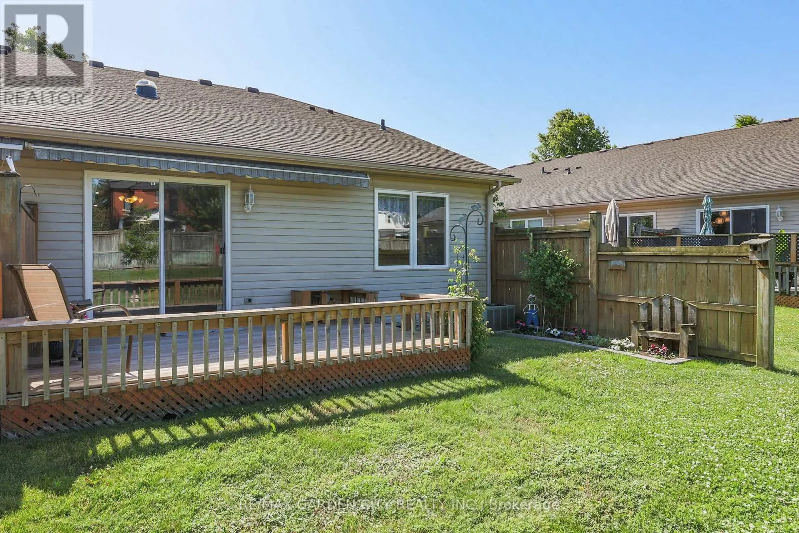 27 - 303 CENTRAL AVENUE, #27