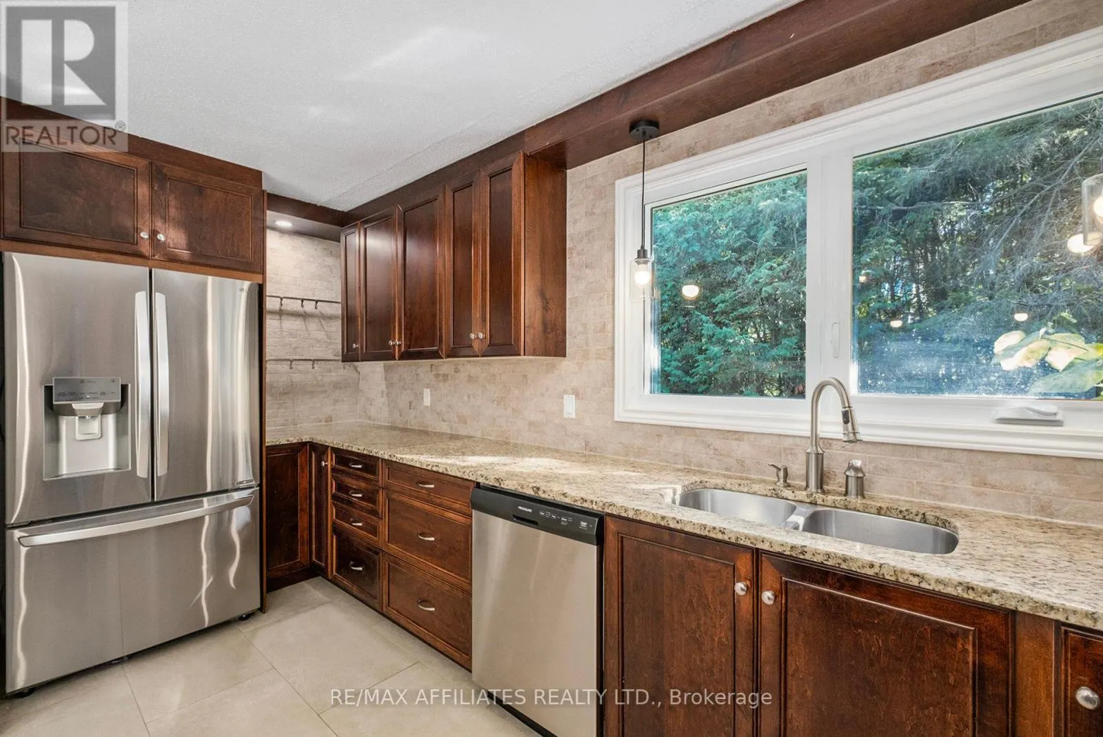 14 RIVIERE NATION ROAD N