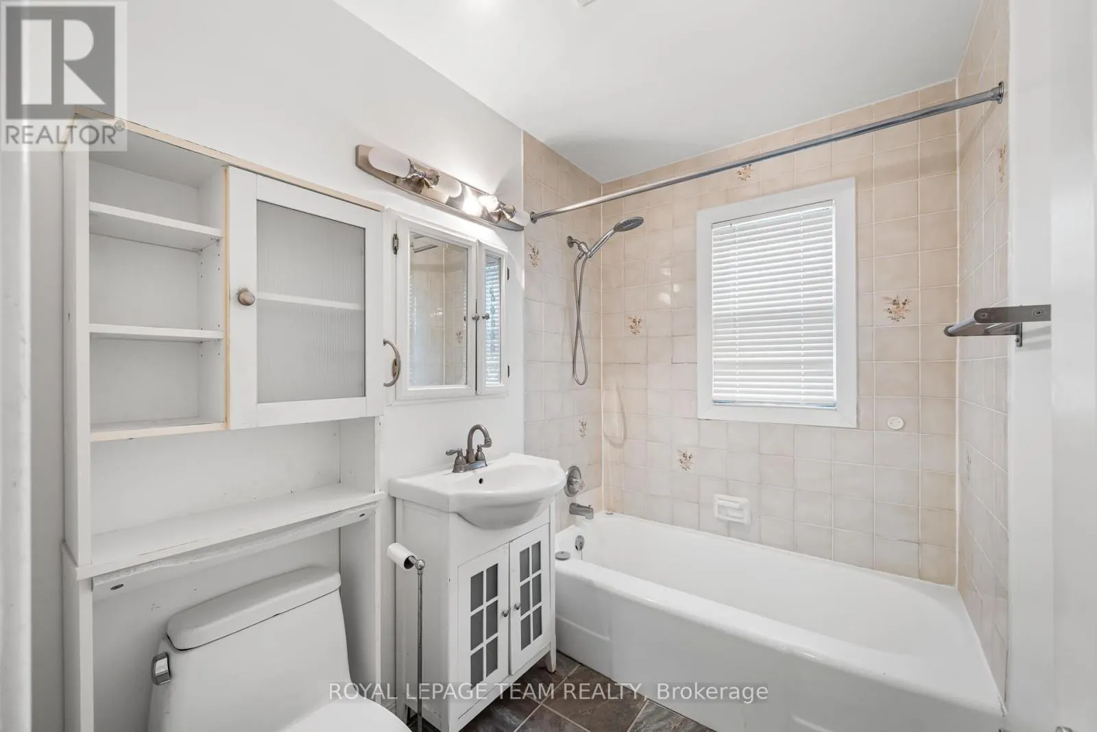 31 SAVUTO WAY STREET