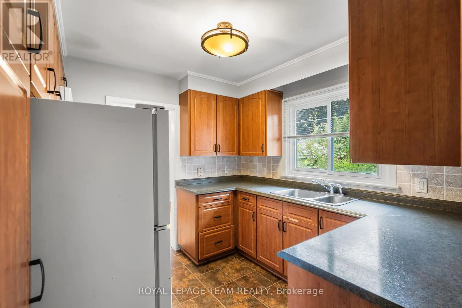 31 SAVUTO WAY STREET