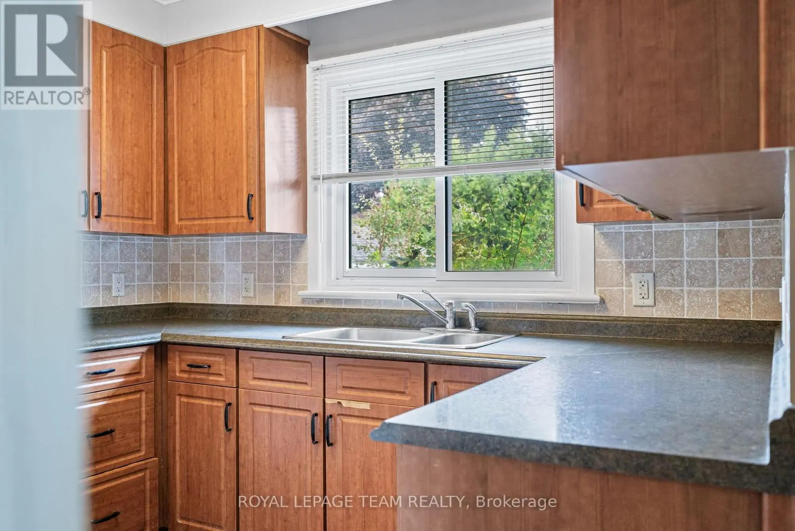 31 SAVUTO WAY STREET