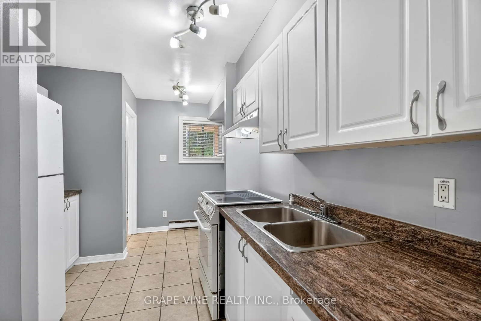 606 TANGUAY COURT
