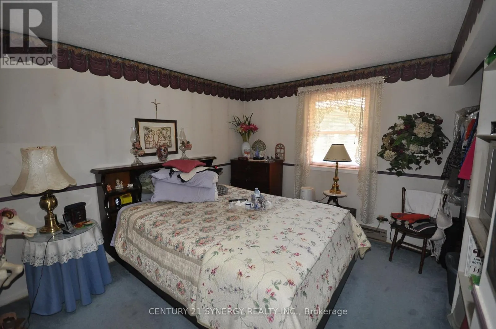 186 GOLF CLUB ROAD N