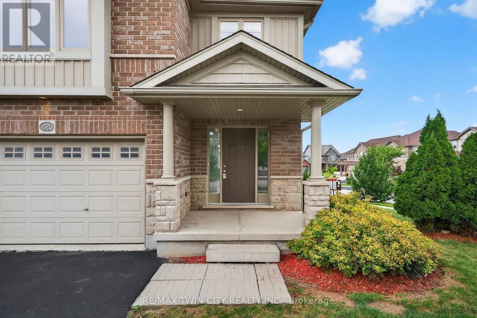 420 AVENS STREET