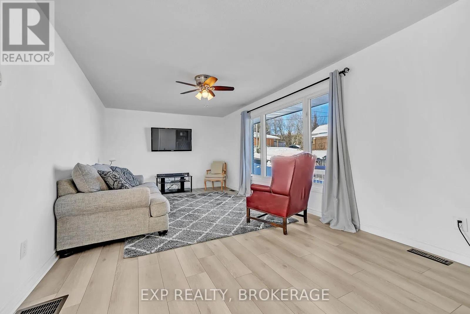 11 CONCESSION ROAD