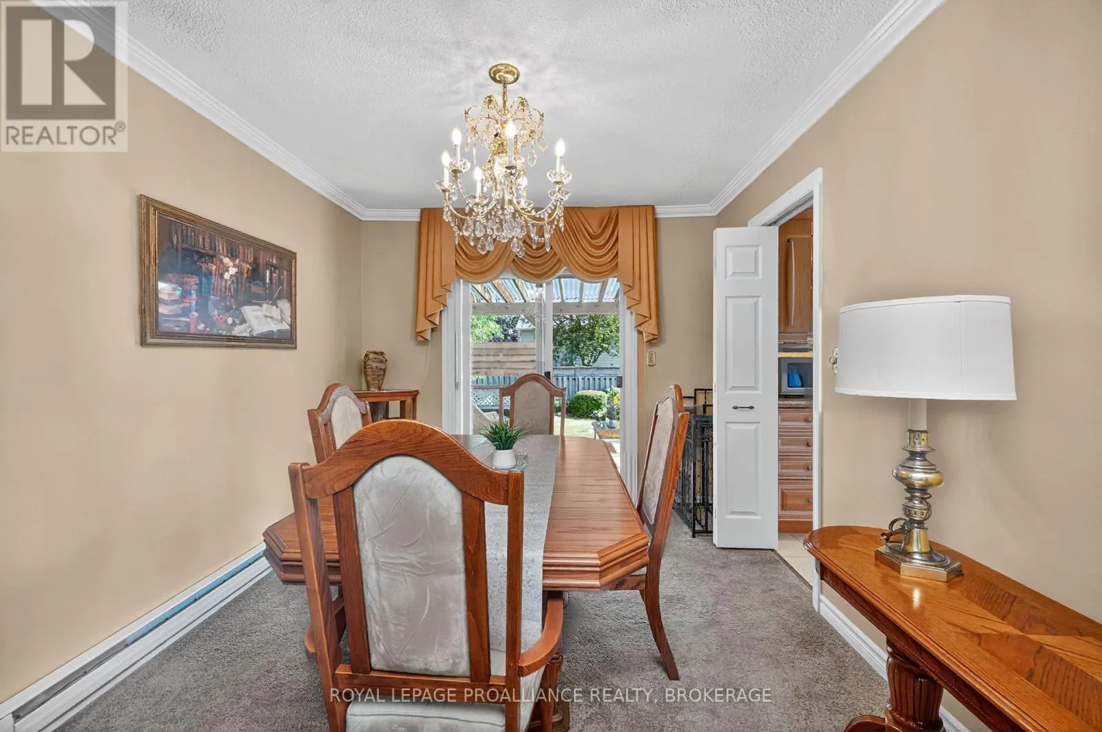 862 BERWICK PLACE